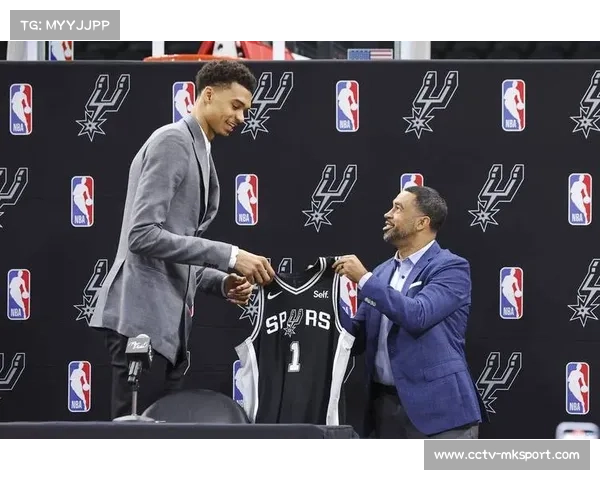 马刺背靠背客场挑战老鹰，文班亚马时间限制或将延续